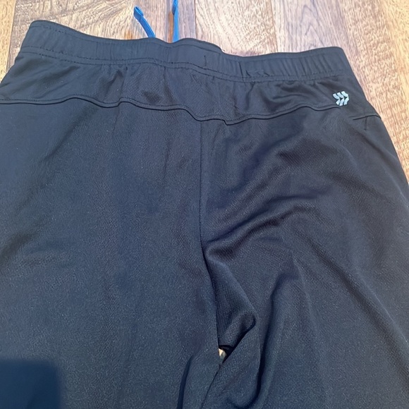 All in Motion Boy’s Black Joggers Size L (12/14) - Picture 4 of 5